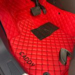 8D Uygulama -2 ( Araca Özel Kılıf + 3D Logolu paspas + 5D Havuzlu Taban Kaplama )