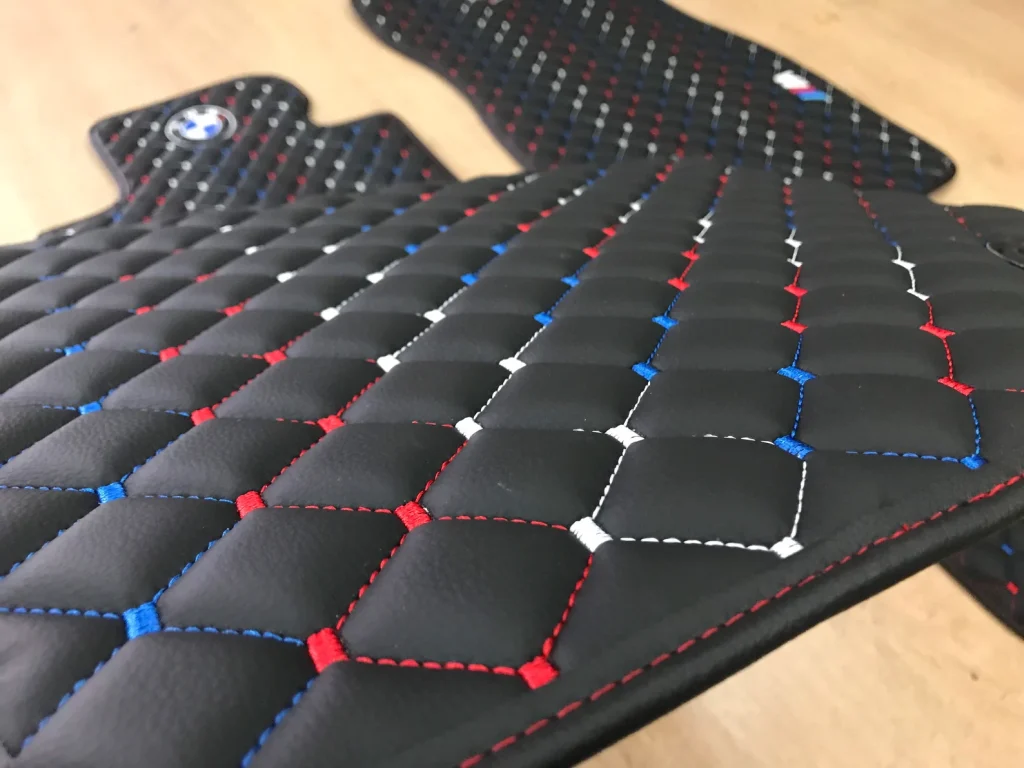 3D Logolu Deri Paspas -M Stili